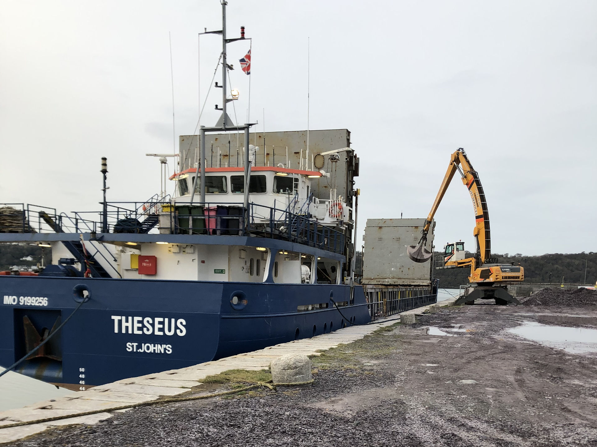 'Theseus' being loaded with aggregate at Port Penrhyn 31 January 2021